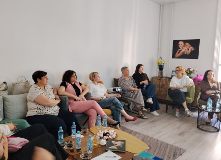 Jačanje znanja i saradnje: Edukacija onkoloških medicinskih sestara u Think Pink Centru